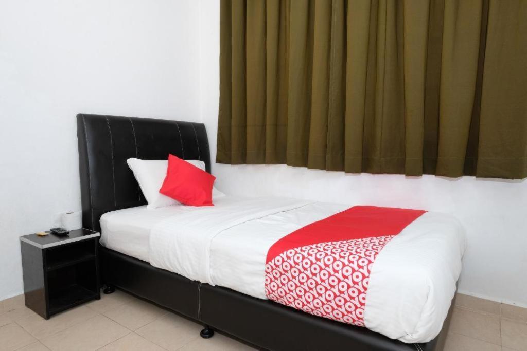 Hotel De'Light Villa Kota Bharu Esterno foto